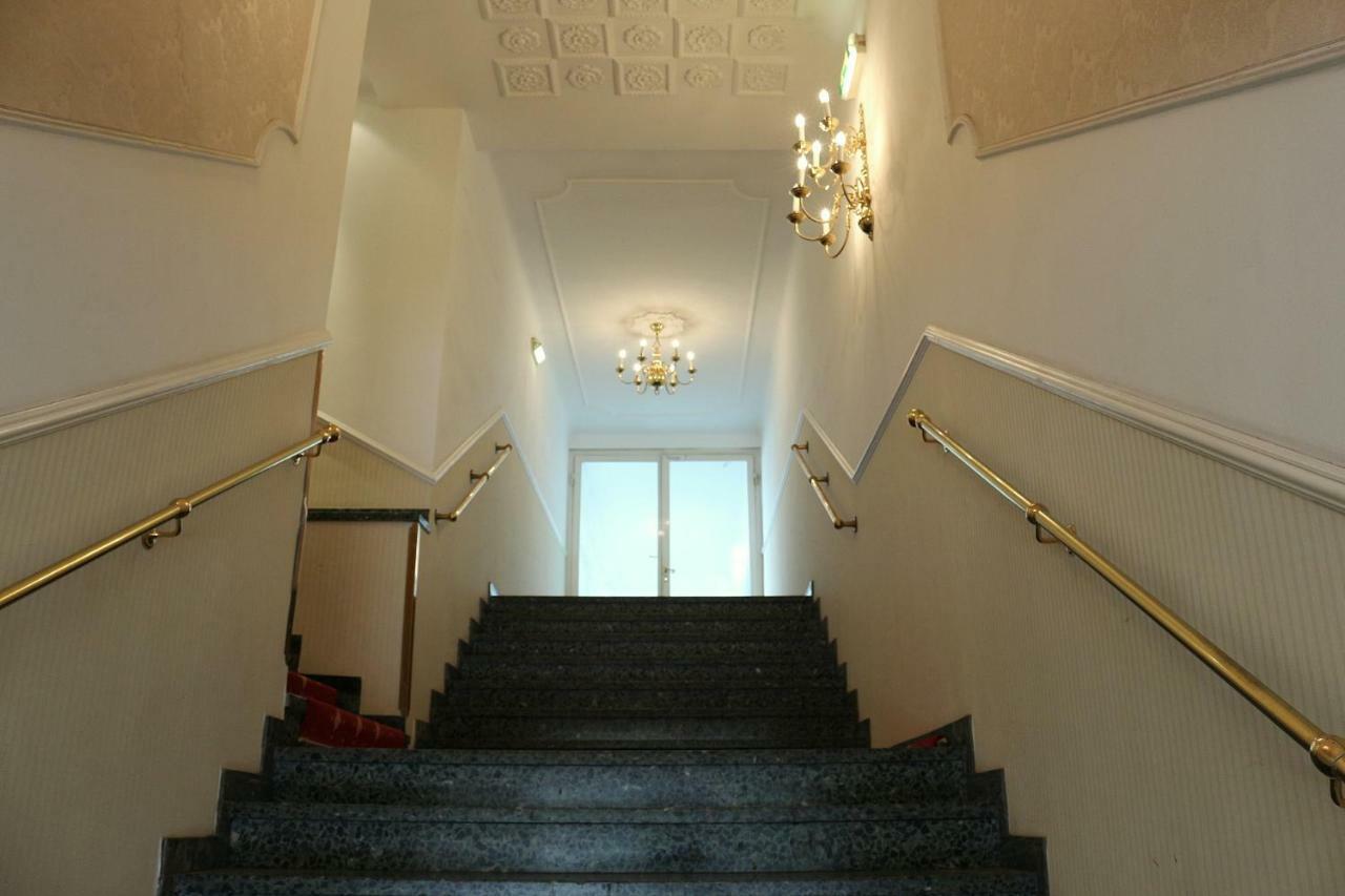 City&More! Apartment Neubau Vienna Luaran gambar