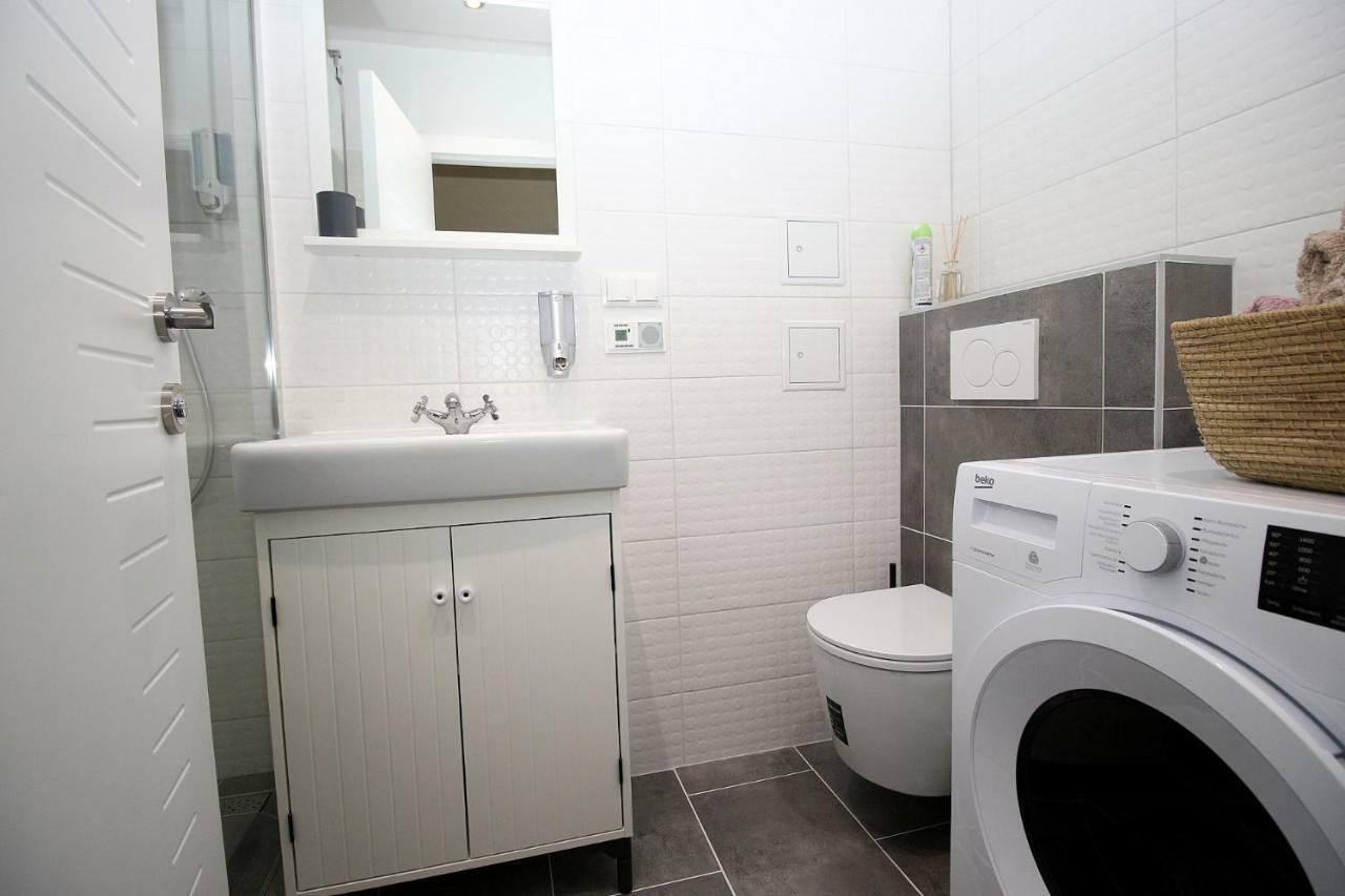 City&More! Apartment Neubau Vienna Luaran gambar